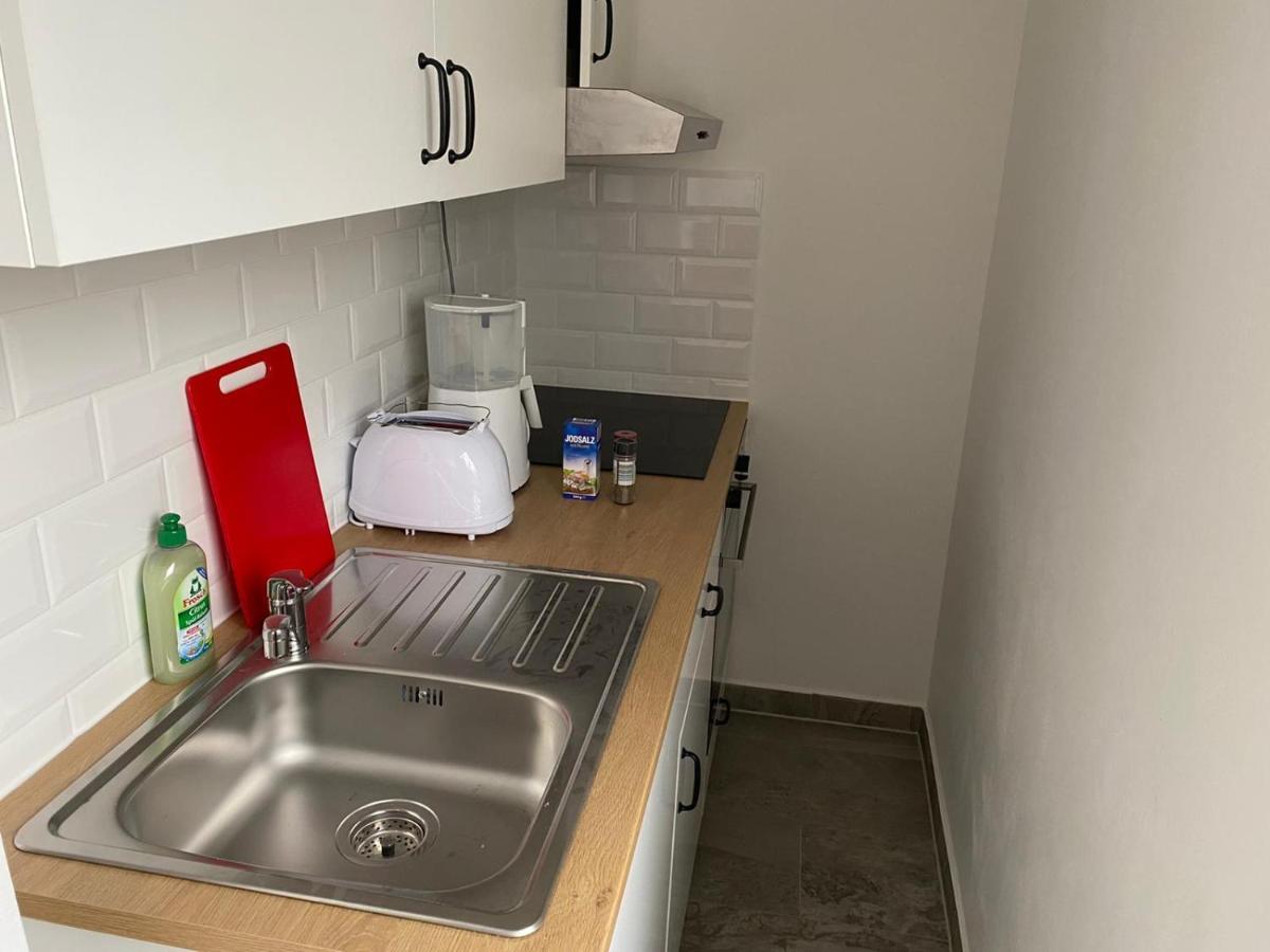 Interaktiv Appartements In Ratingen - Duesseldorferstrasse Eksteriør billede