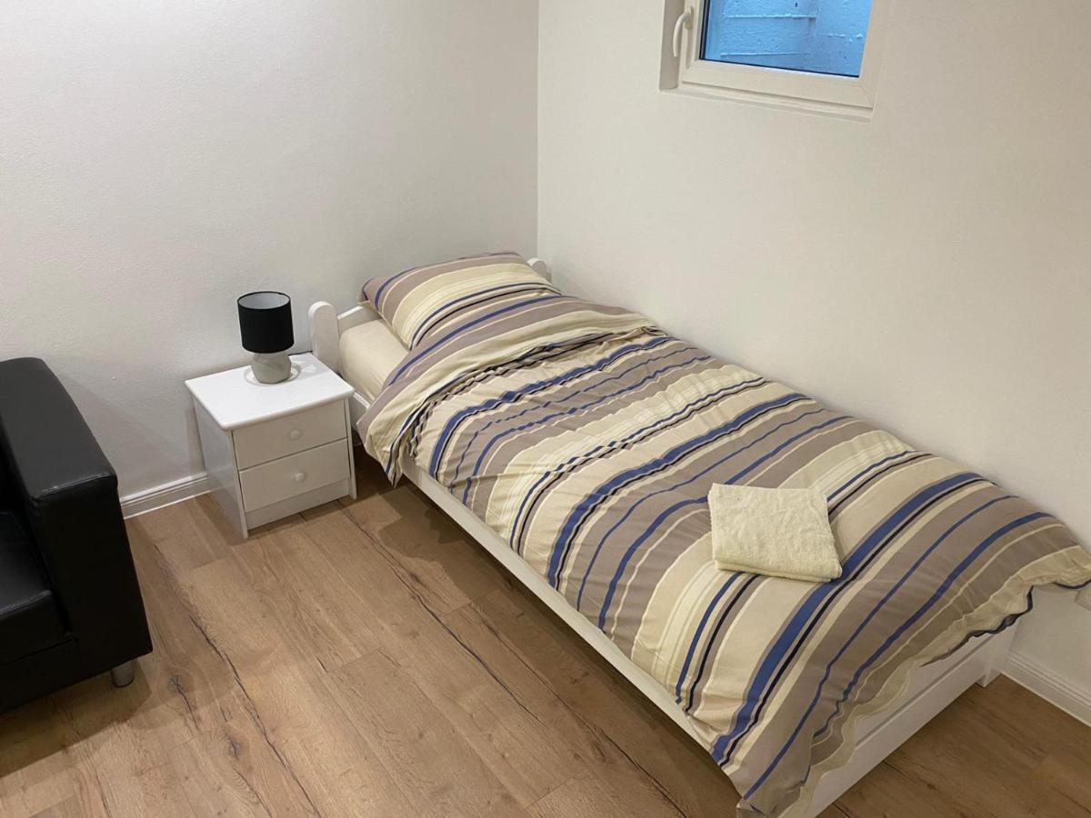Interaktiv Appartements In Ratingen - Duesseldorferstrasse Eksteriør billede