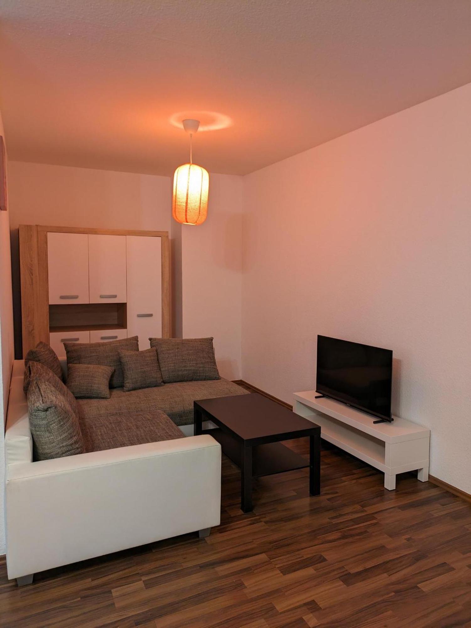 Interaktiv Appartements In Ratingen - Duesseldorferstrasse Eksteriør billede