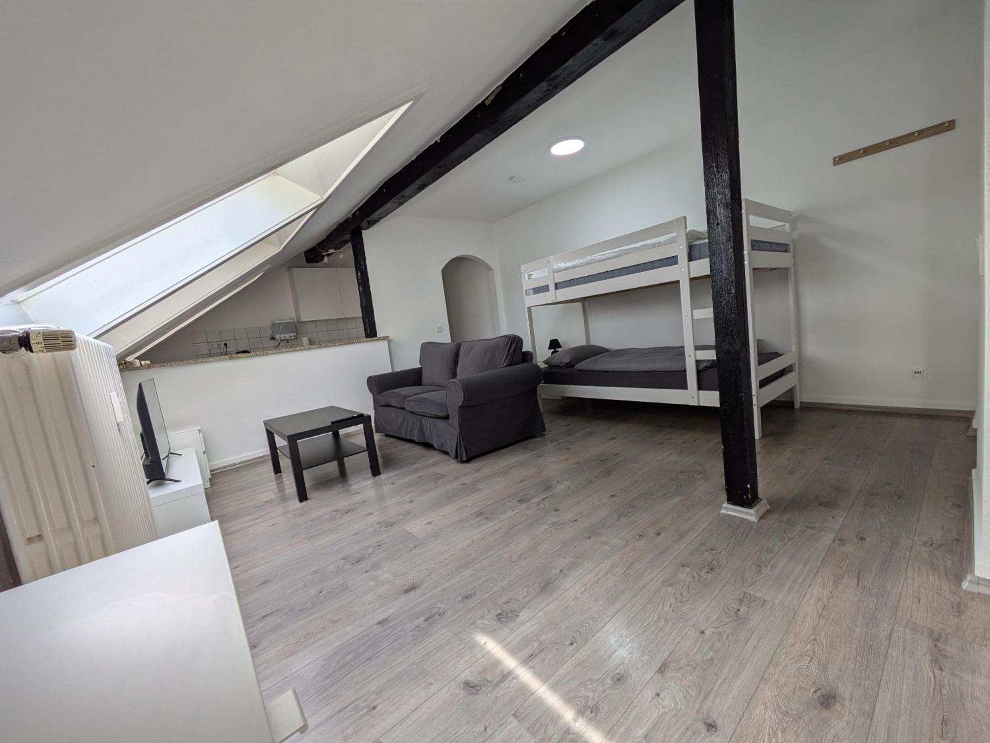 Interaktiv Appartements In Ratingen - Duesseldorferstrasse Eksteriør billede