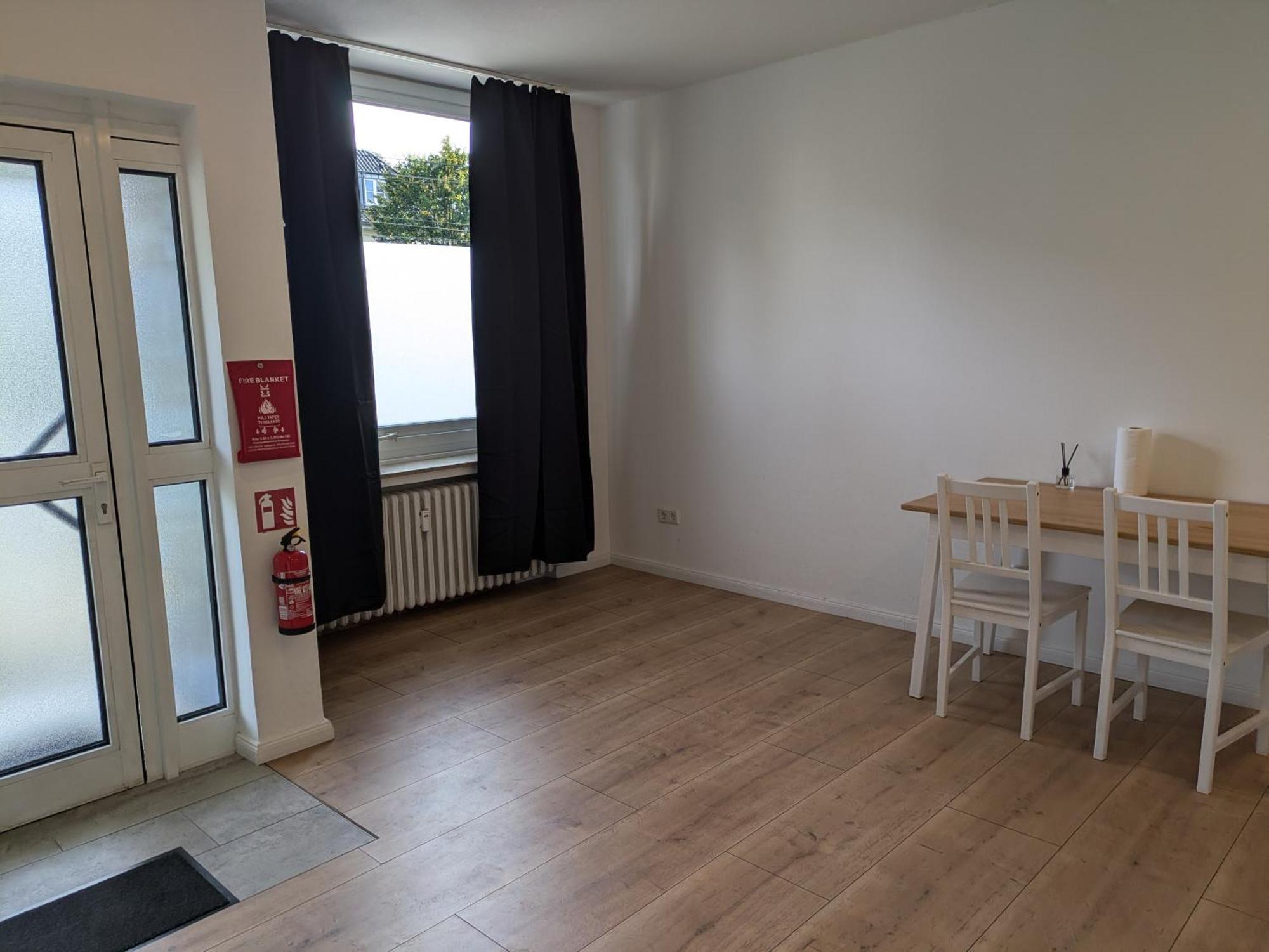 Interaktiv Appartements In Ratingen - Duesseldorferstrasse Eksteriør billede