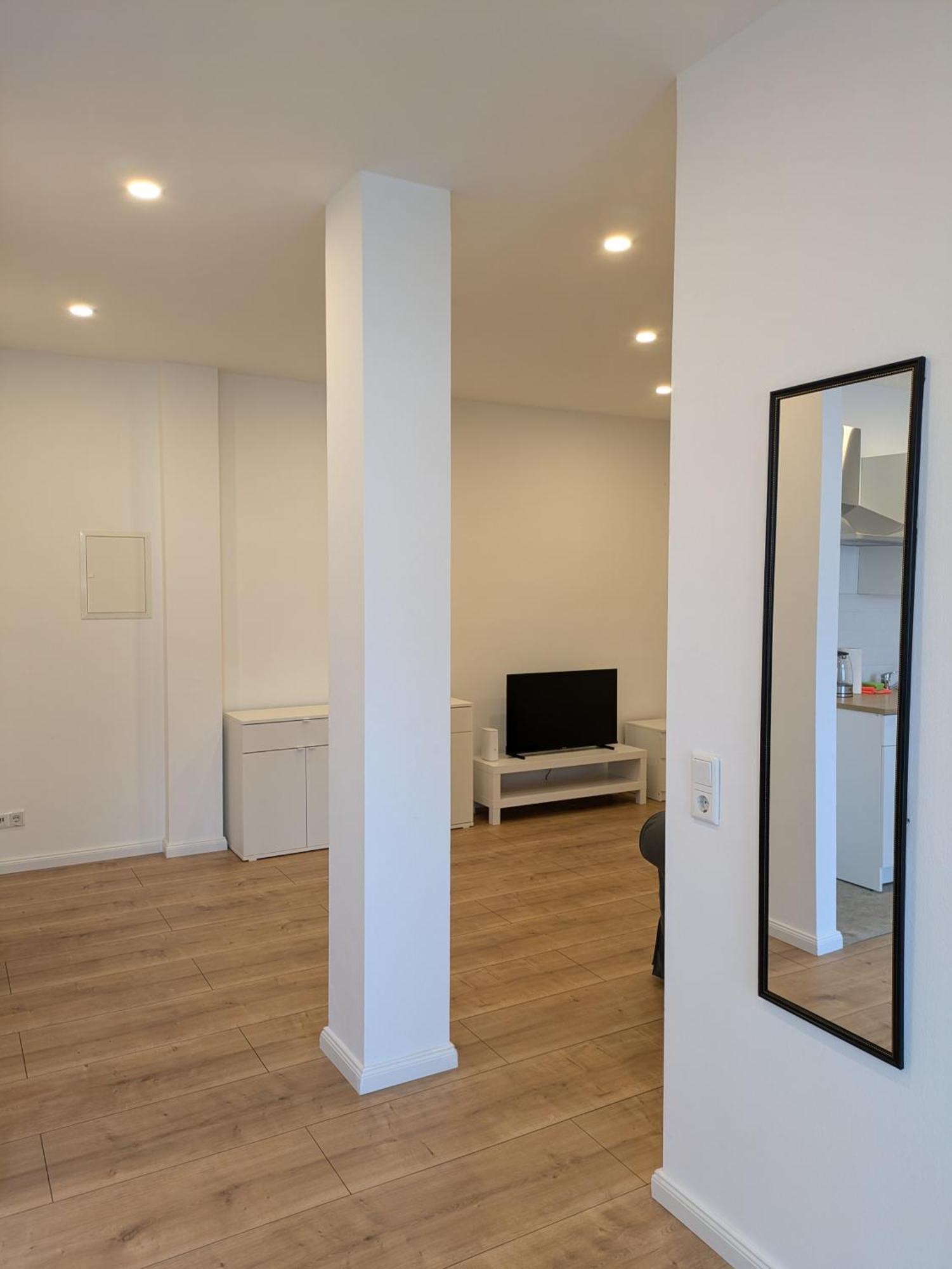 Interaktiv Appartements In Ratingen - Duesseldorferstrasse Eksteriør billede