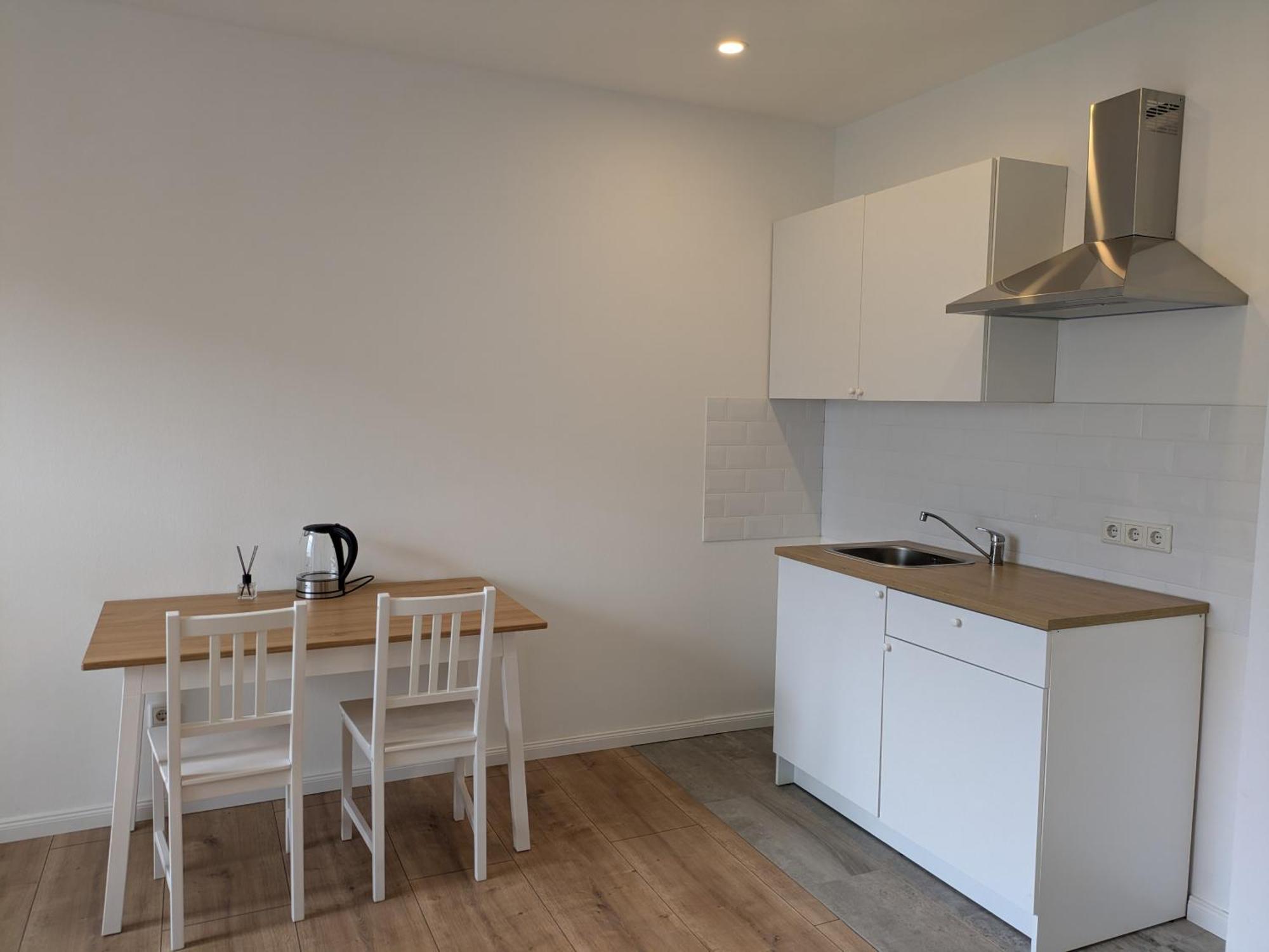 Interaktiv Appartements In Ratingen - Duesseldorferstrasse Eksteriør billede